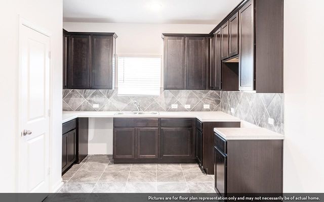 14136 Biscayne Trail, Conroe, TX 77301