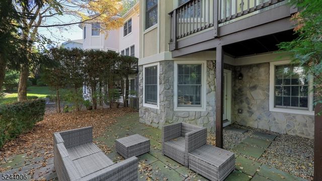 4 Dickinson Rd, Bernards Twp., NJ 07920
