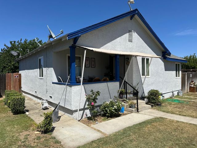 960-962 F St, Los Banos, CA 93635