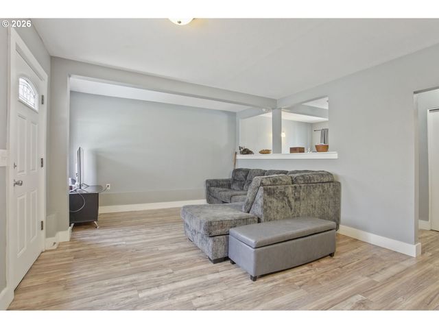 5411 Se THIESSEN Rd, Milwaukie, OR 97267