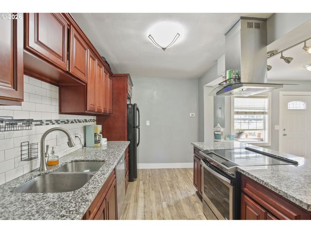 5411 Se THIESSEN Rd, Milwaukie, OR 97267