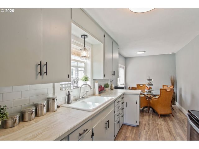 5411 Se THIESSEN Rd, Milwaukie, OR 97267