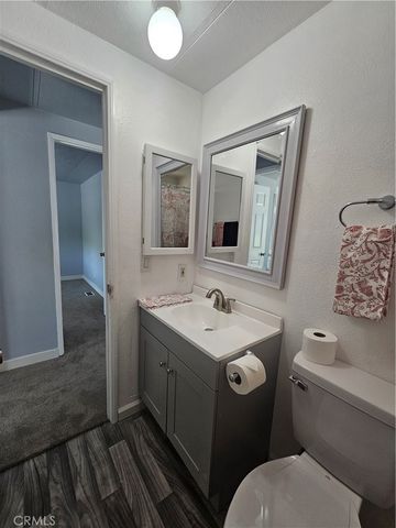 1721 E Colton Avenue 33, Redlands, CA 92374