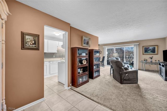 2021 King James Pky 316, Westlake, OH 44145