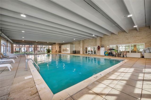 2021 King James Pky 316, Westlake, OH 44145