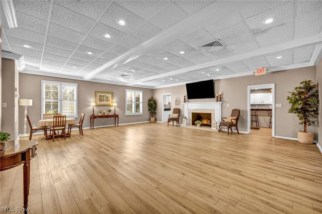 2021 King James Pky 316, Westlake, OH 44145