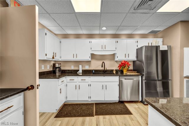 2021 King James Pky 316, Westlake, OH 44145