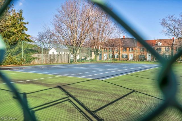 2021 King James Pky 316, Westlake, OH 44145