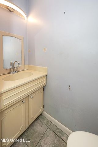 1600 Pat Drive, Gautier, MS 39553