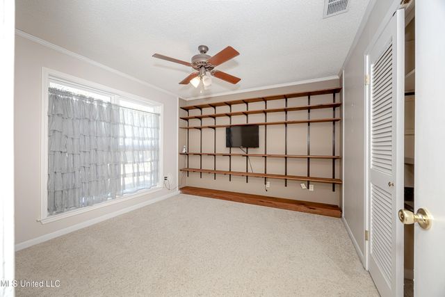 1600 Pat Drive, Gautier, MS 39553