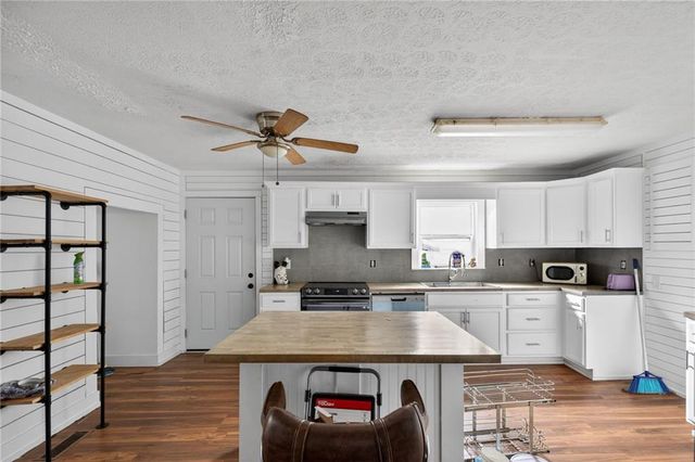 712 W 5 Highway, Roopville, GA 30170