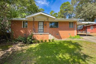 77 Broadmoor Drive, Little Rock, AR 72204