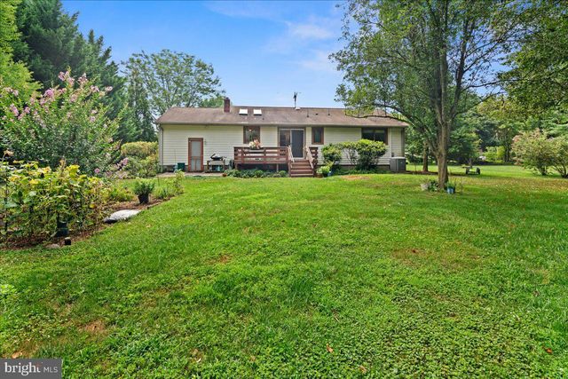 260 FRIENDSHIP RD, Cranbury, NJ 08512