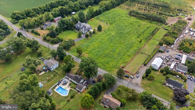 260 FRIENDSHIP RD, Cranbury, NJ 08512