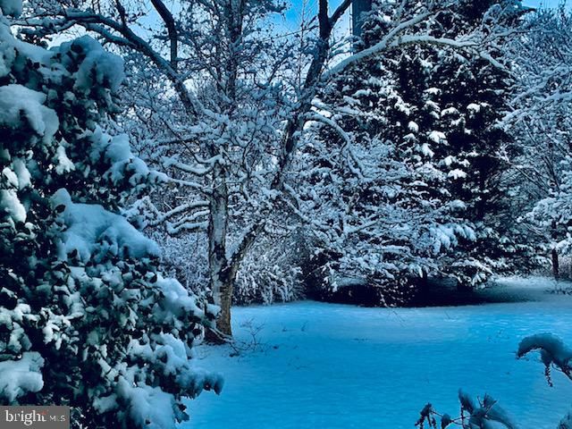 260 FRIENDSHIP RD, Cranbury, NJ 08512