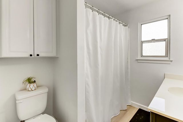 3008 Sandhurst Ct, Sacramento, CA 95821