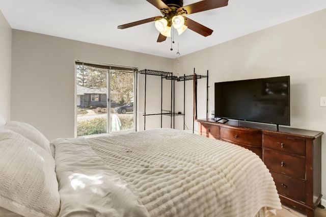 3008 Sandhurst Ct, Sacramento, CA 95821