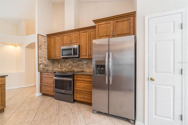 6918 JAMESTOWN MANOR DRIVE, Riverview, FL 33578