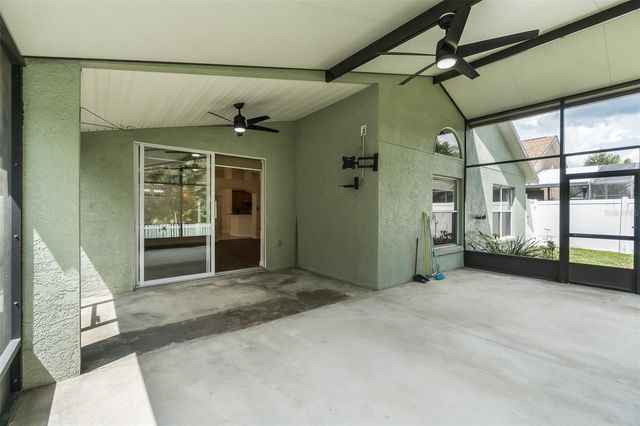 6918 JAMESTOWN MANOR DRIVE, Riverview, FL 33578