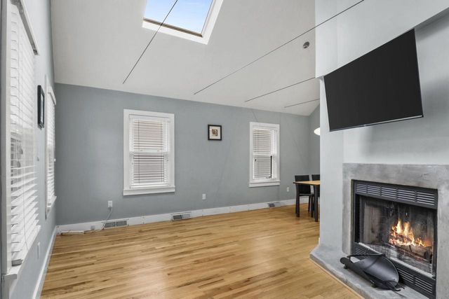 5535 Lake Mendota Drive, Madison, WI 53705
