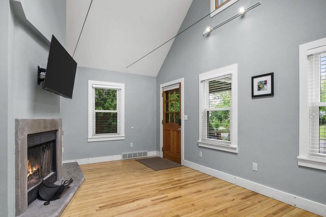 5535 Lake Mendota Drive, Madison, WI 53705