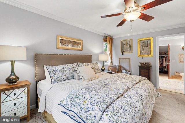 25 E KNOWLTON RD, Media, PA 19063