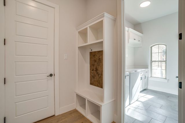 460 Royal Santana Run, Weatherford, TX 76087