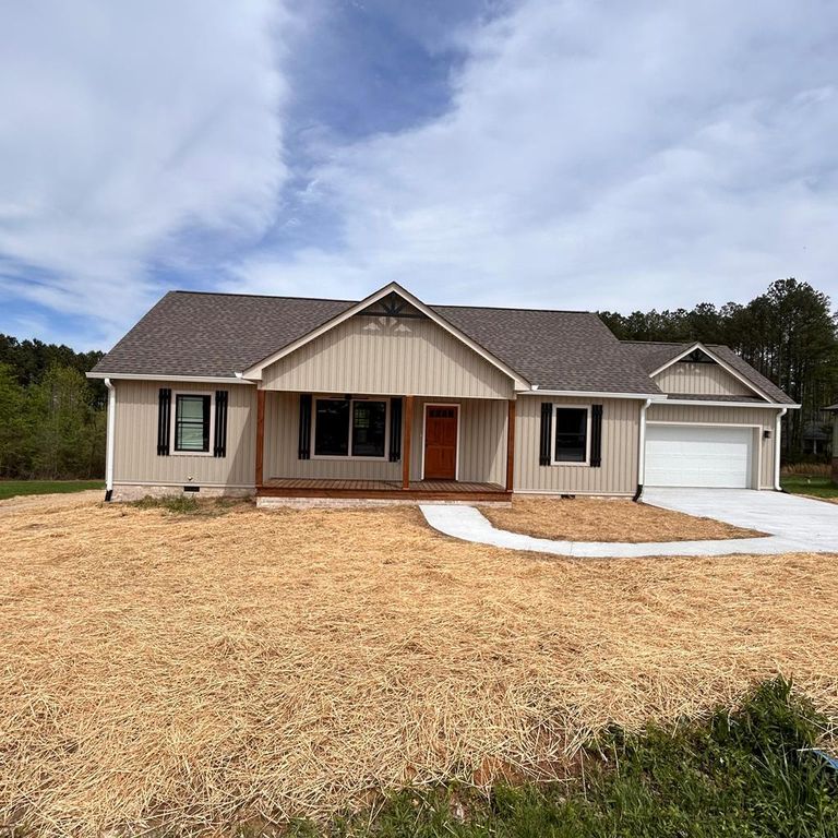 1143 Bell Loop, Chatsworth, GA 30705