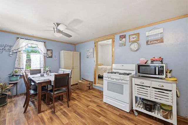 6910 Donahoo Road, Kansas City, KS 66104