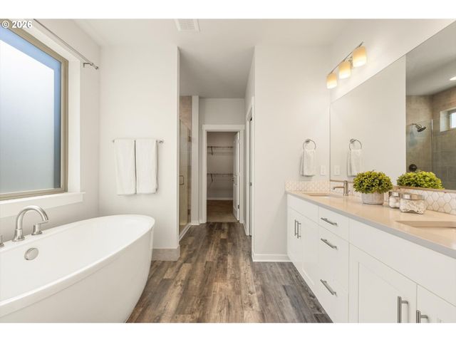 5452 Se 80TH Ave, Hillsboro, OR 97123