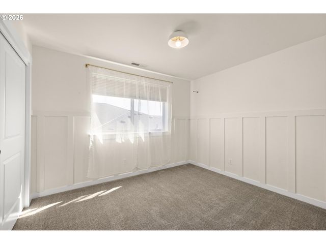 5452 Se 80TH Ave, Hillsboro, OR 97123
