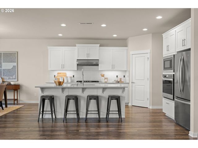 5452 Se 80TH Ave, Hillsboro, OR 97123