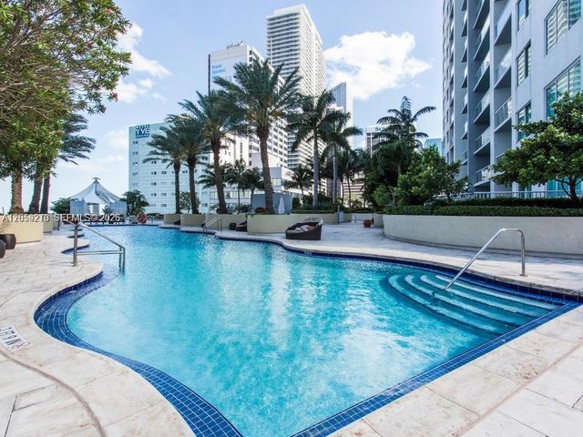 244 Biscayne Blvd 1002, Miami, FL 33132