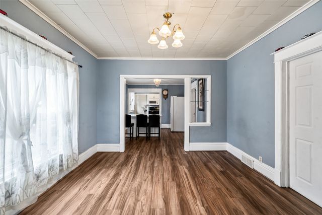 1359 Pennsylvania Avenue, Des Moines, IA 50316