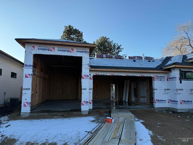 2595 S Greenwood Cir, Boise, ID 83706