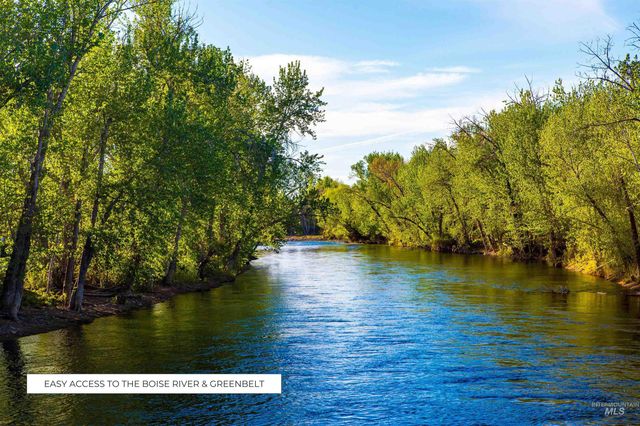 2595 S Greenwood Cir, Boise, ID 83706