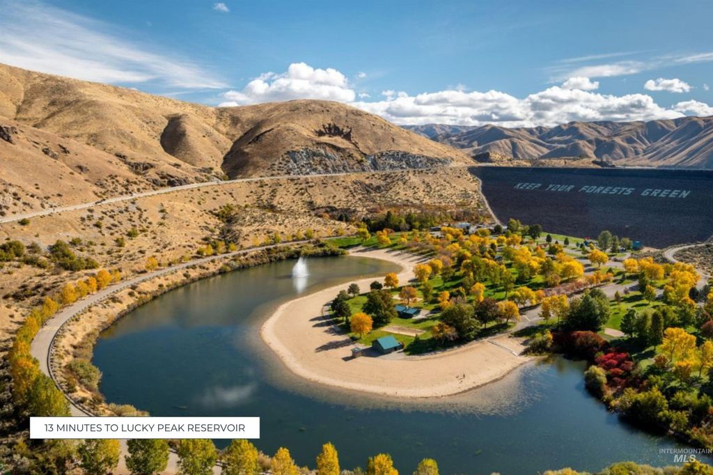 2595 S Greenwood Cir, Boise, ID 83706 photo 21