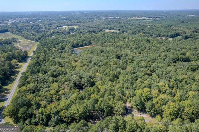 102 Treanor Drive SE, Milledgeville, GA 31061