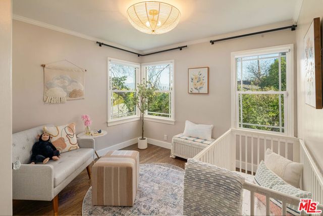 13905 Valley Vista Boulevard, Sherman Oaks, CA 91423