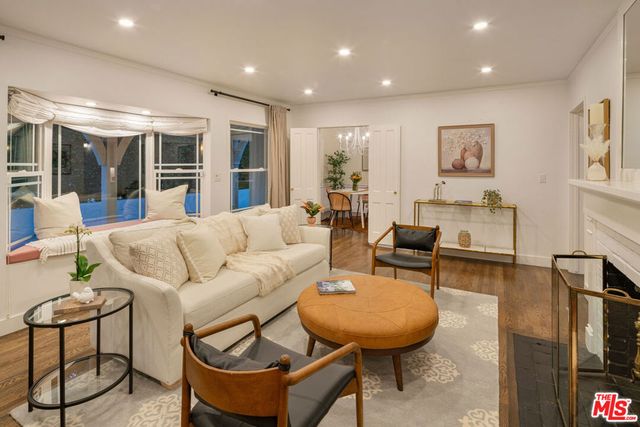 13905 Valley Vista Boulevard, Sherman Oaks, CA 91423