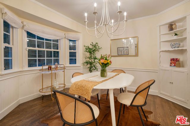 13905 Valley Vista Boulevard, Sherman Oaks, CA 91423