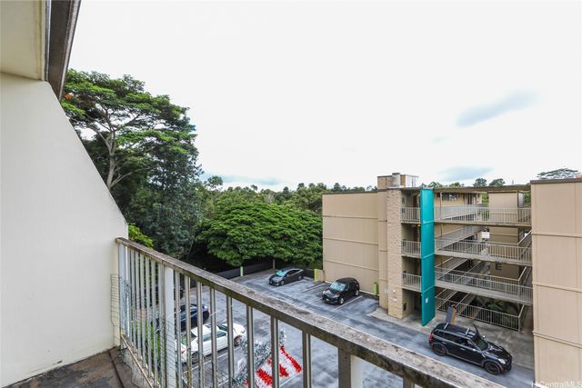 95-2057 Waikalani Place C405, Mililani, HI 96789