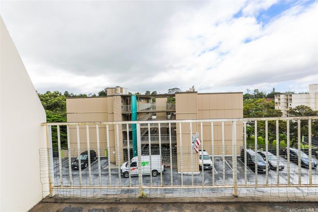 95-2057 Waikalani Place C405, Mililani, HI 96789