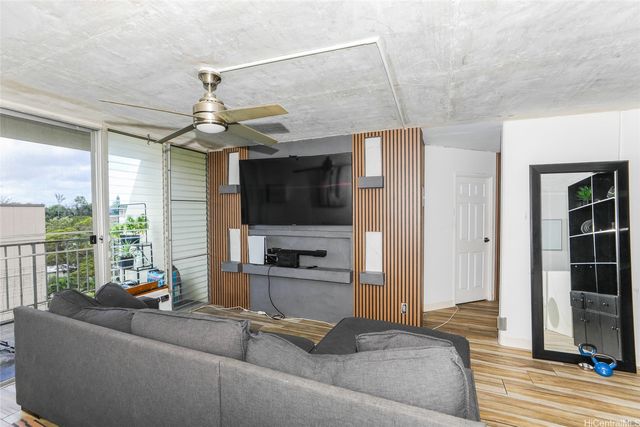 95-2057 Waikalani Place C405, Mililani, HI 96789