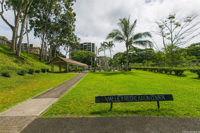95-2057 Waikalani Place C405, Mililani, HI 96789