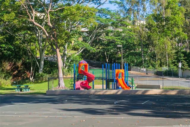 95-2057 Waikalani Place C405, Mililani, HI 96789