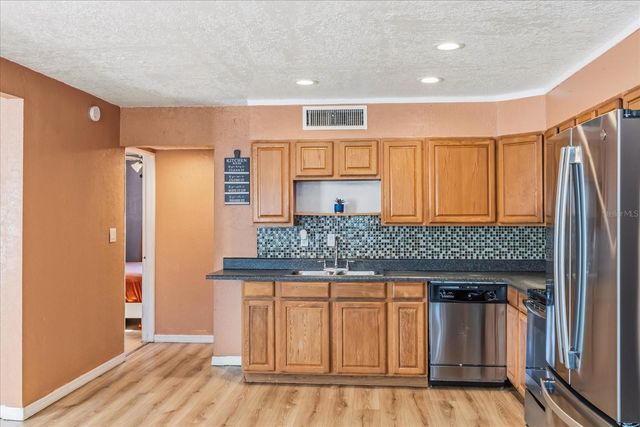 39560 MEADOWOOD LOOP, Zephyrhills, FL 33542