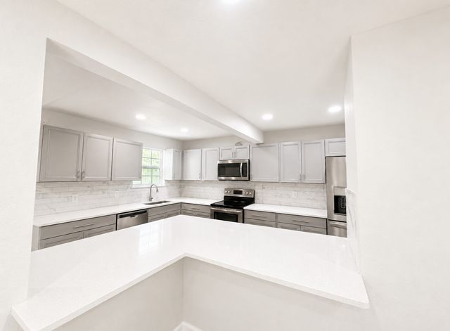 4142 Victoria Street, Irving, TX 75062