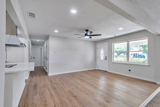 305 S Glenwood Drive, Midland, TX 79703