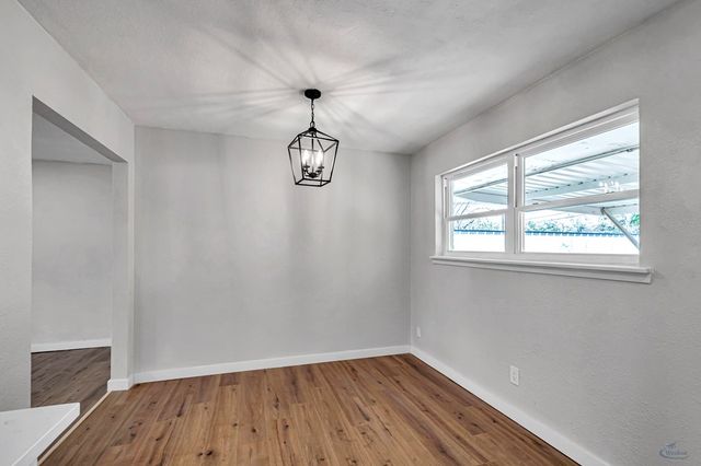 305 S Glenwood Drive, Midland, TX 79703